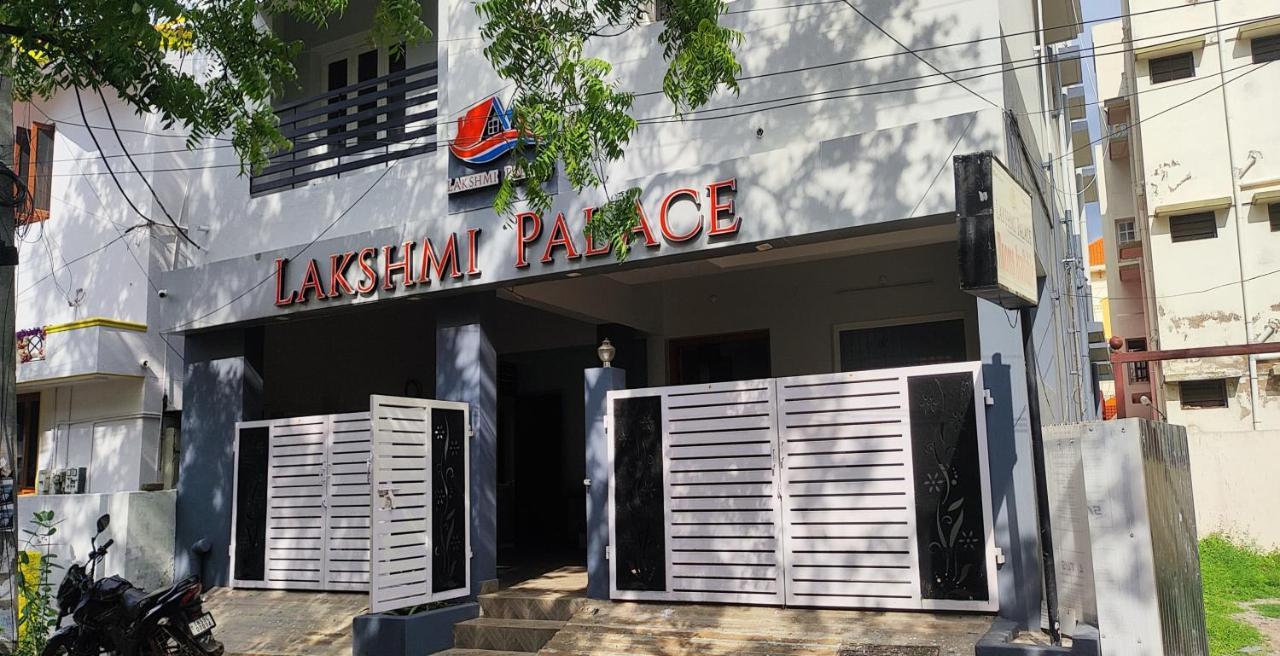 Pph Living Lakshmi Palace Tallākulam Esterno foto
